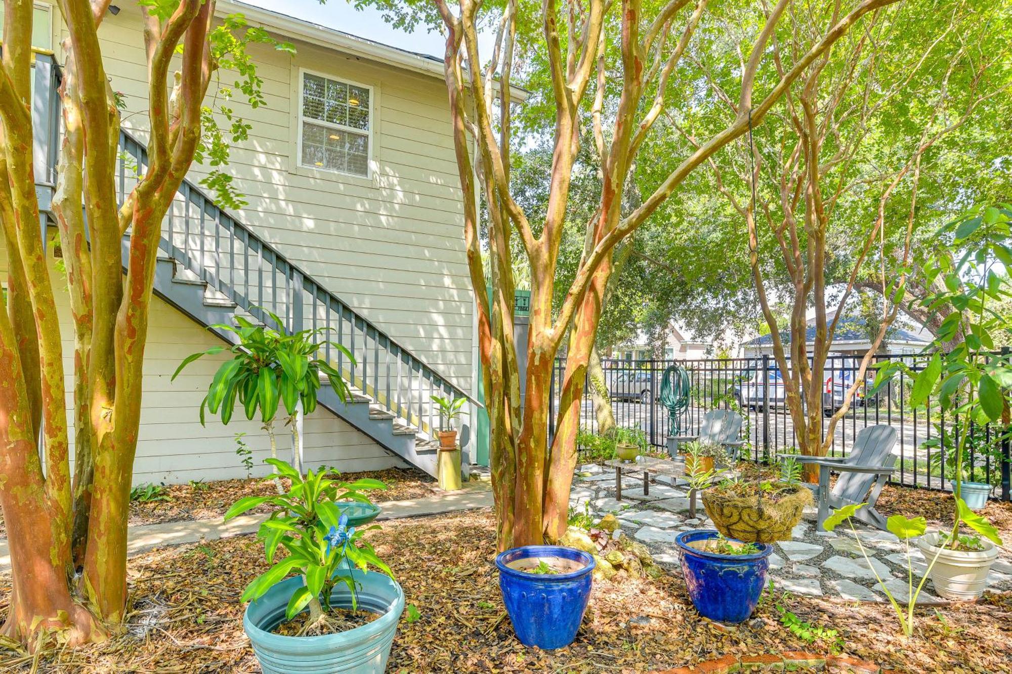 Cozy Galveston Apartment With Private Beach Pass! Dış mekan fotoğraf