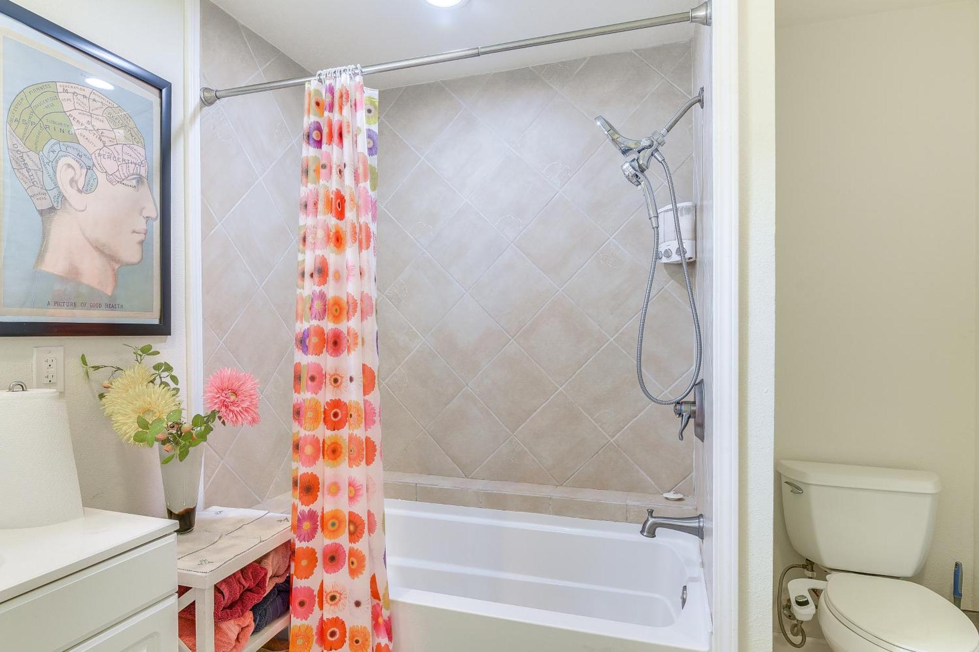 Cozy Galveston Apartment With Private Beach Pass! Dış mekan fotoğraf